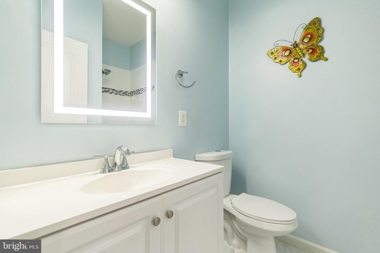 42385 Trellis Sq - Photo 7 of 28