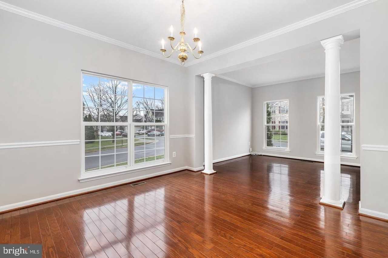 14204 Murphy Ter - Photo 2 of 19