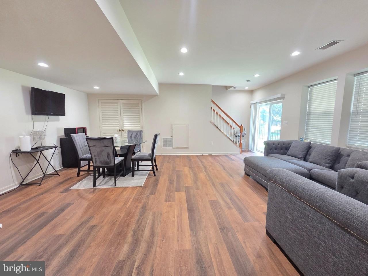 2692 CAST OFF Loop unit: Basement - Photo 4 of 11