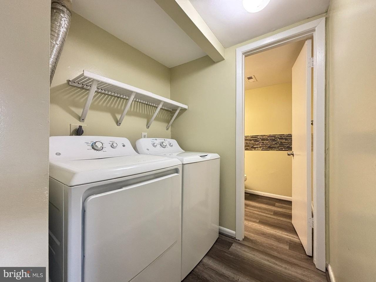 4306 Eileen Ct - Photo 6 of 17