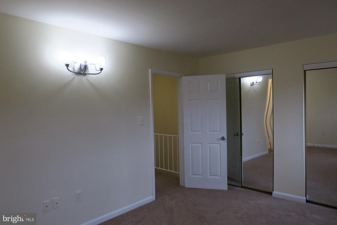 3514 Cranmer Mews - Photo 6 of 50