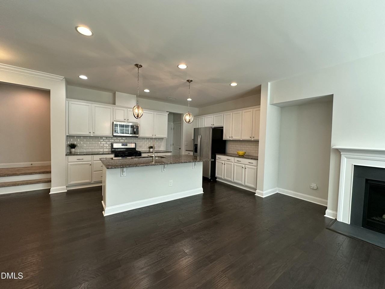 605 Birchwood Crest Trl - Photo 5 of 19