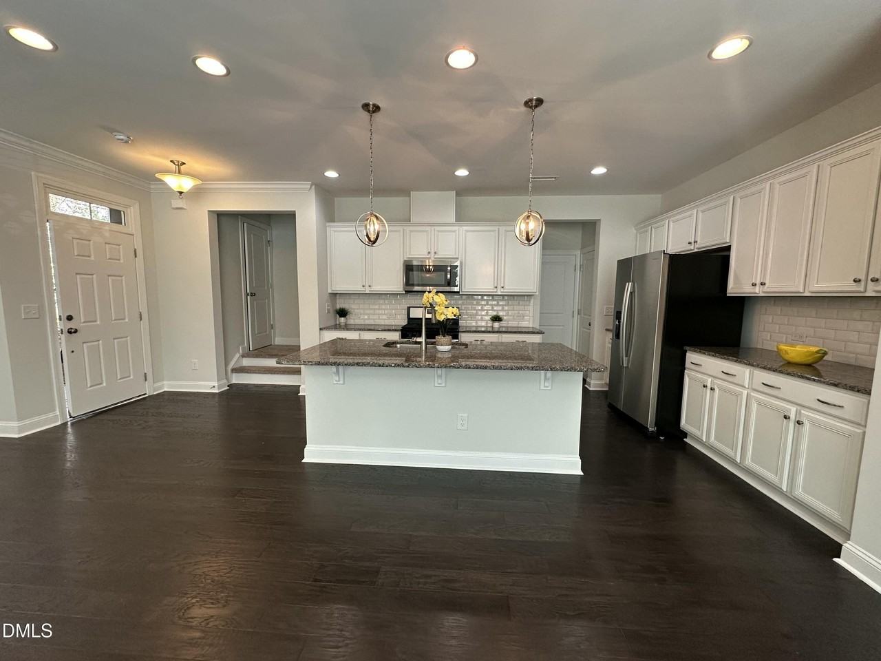 605 Birchwood Crest Trl - Photo 6 of 19