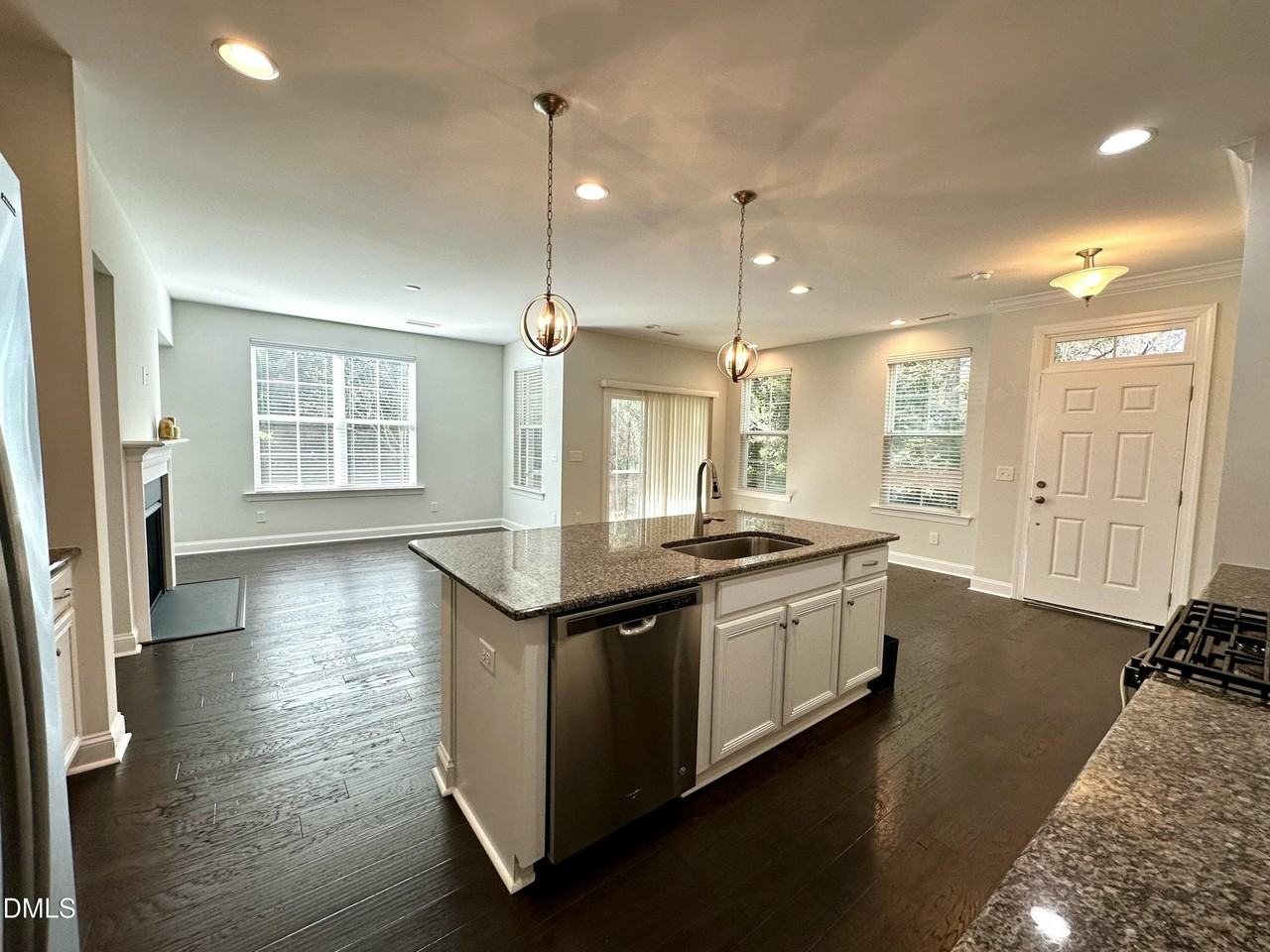 605 Birchwood Crest Trl - Photo 7 of 19