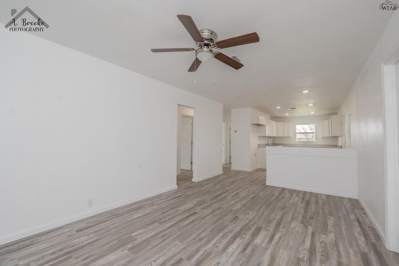 1512 Grayfox Pl - Photo 6 of 26