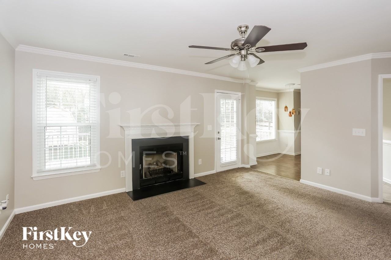 4316 Poplar Grove Dr - Photo 6 of 16