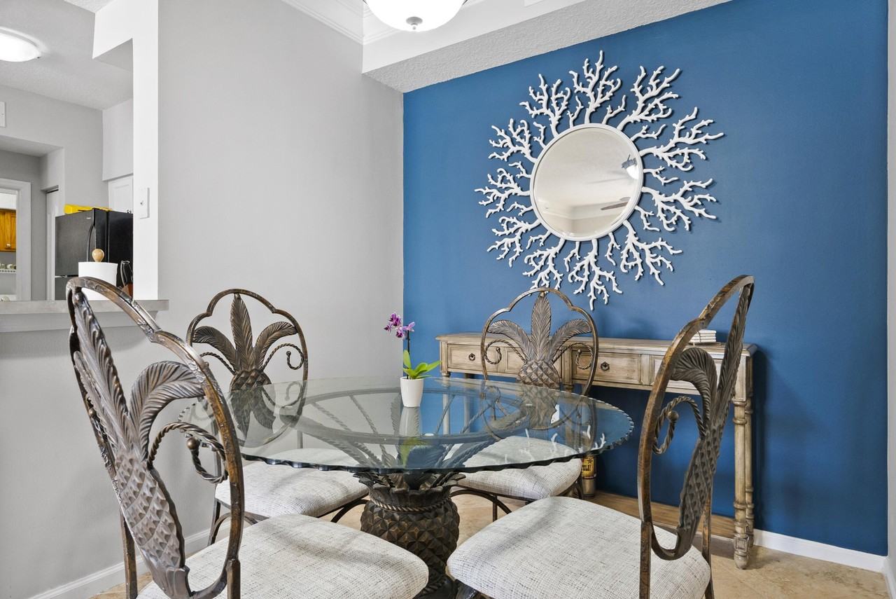 3303 Myrtlewood Cir E - Photo 3 of 24