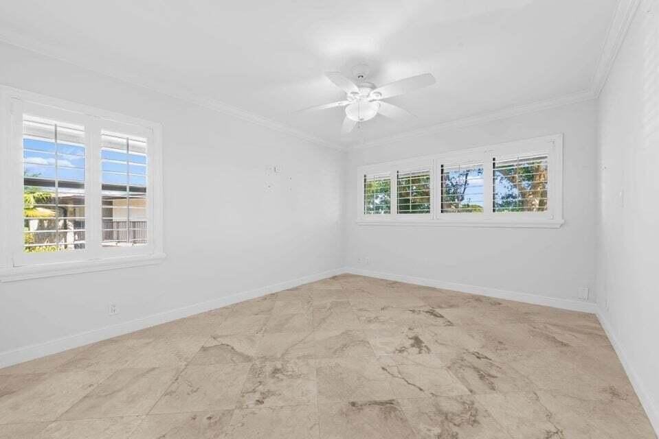 451 Greensward Ln Apt 201b - Photo 7 of 12