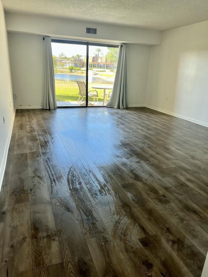 4657 Fountains Dr S Apt 107 - Photo 2 of 18