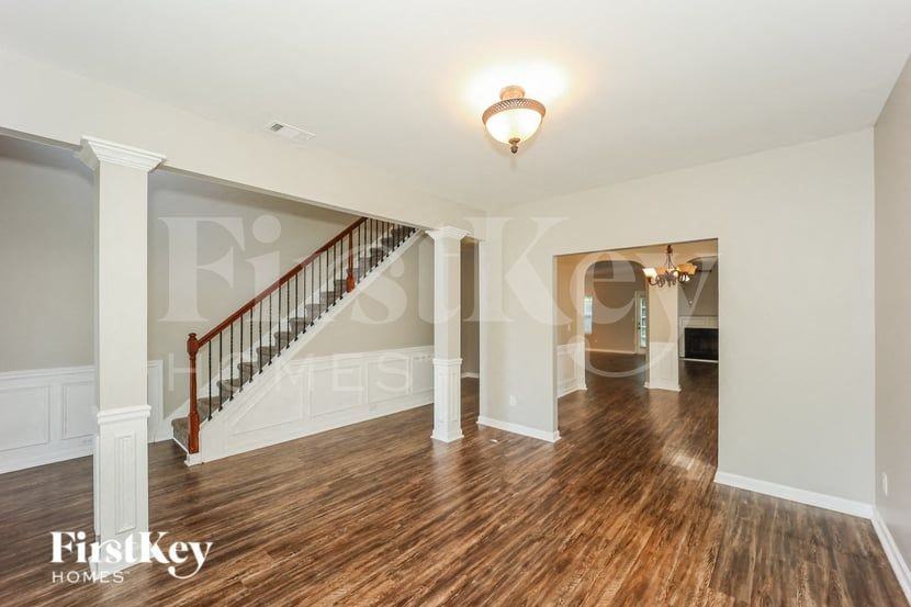 7864 Wrotham Cir - Photo 4 of 16