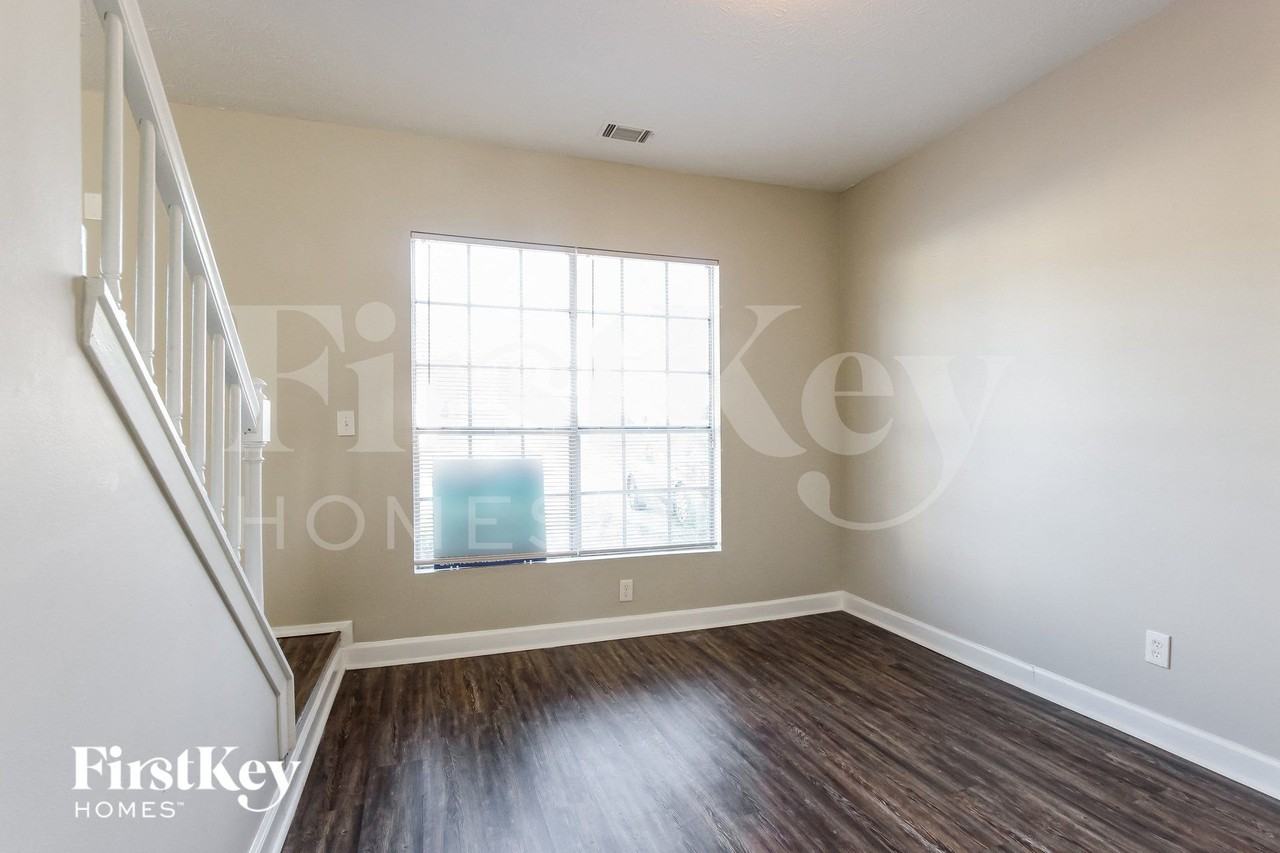 6281 Marbut Farms Trl - Photo 4 of 15