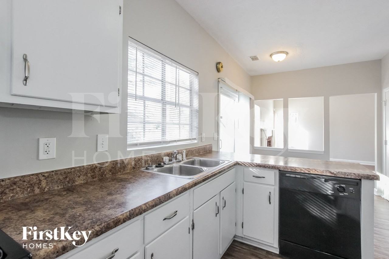 6281 Marbut Farms Trl - Photo 7 of 15