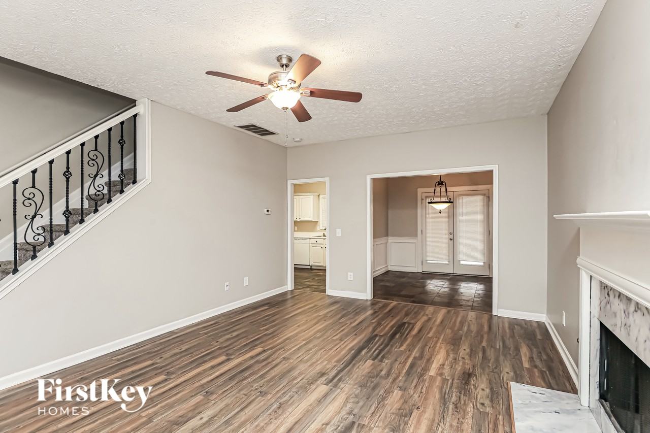 5508 Rose Ridge Ct - Photo 4 of 15