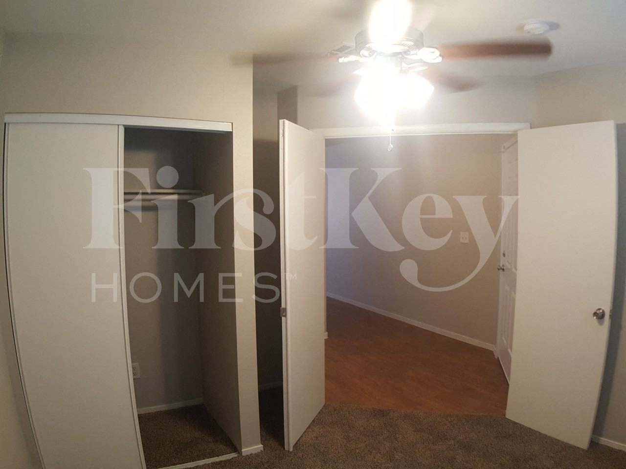 4941 Drifting Pebble St - Photo 4 of 26