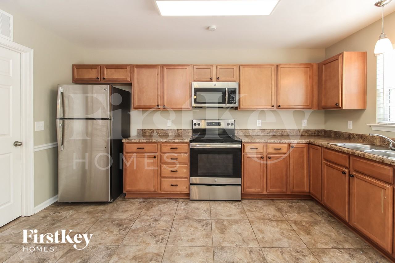 4640 Midstream Crossing Dr - Photo 6 of 16