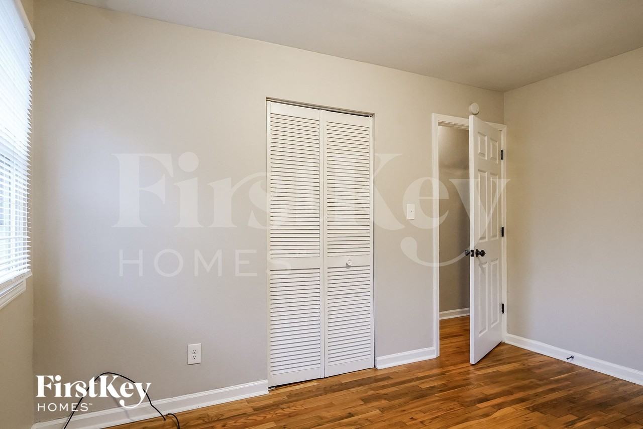 443 Fairlock Ln Nw - Photo 7 of 14