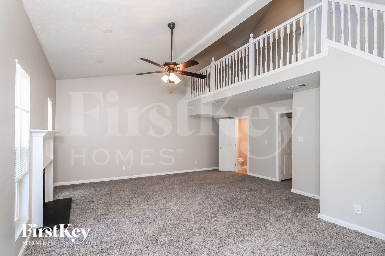 3824 London Dr - Photo 4 of 15