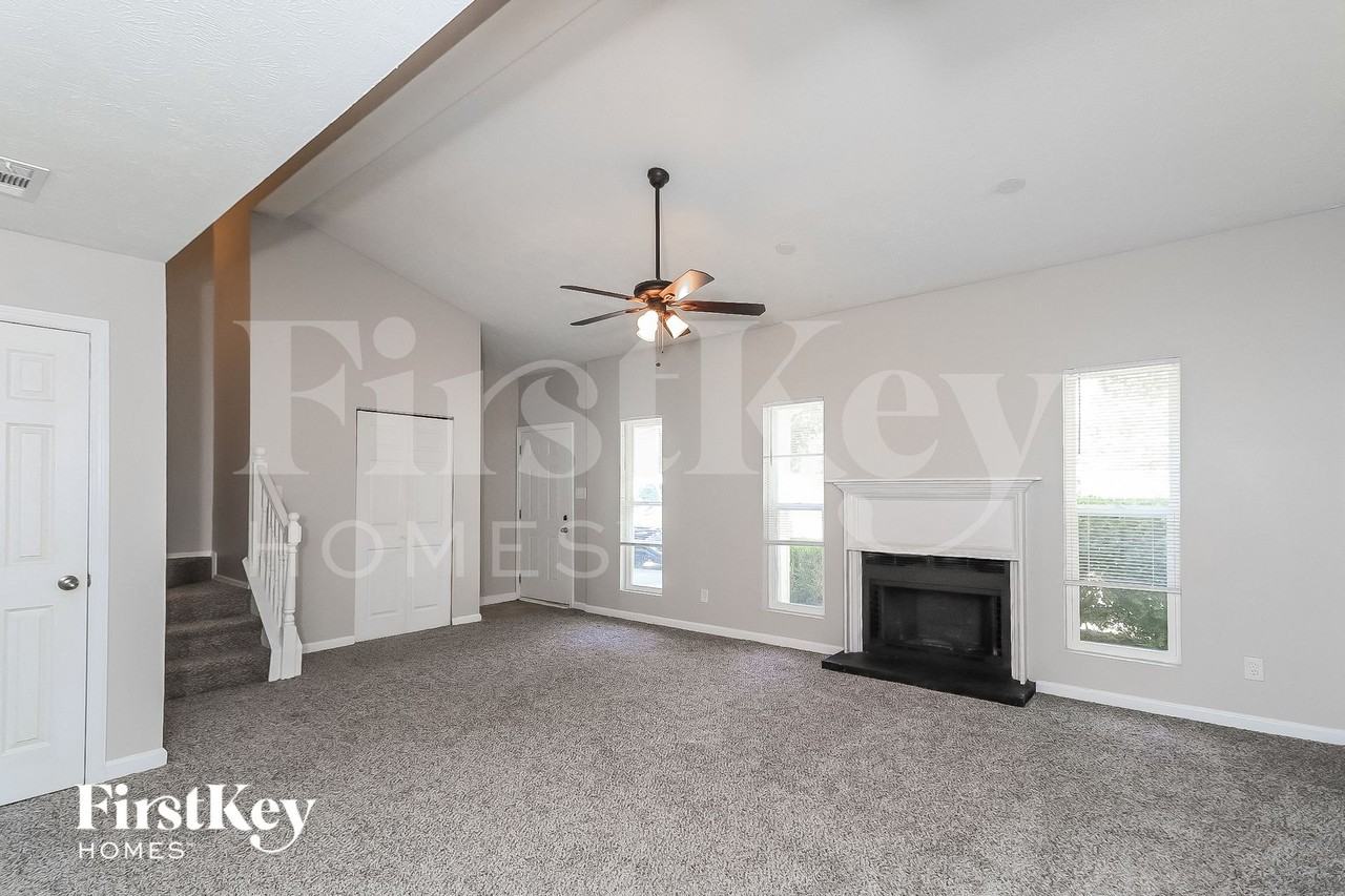 3824 London Dr - Photo 6 of 15