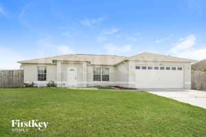 featured image of 2715 Sw 1st Pl