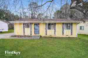 featured image of 2211 Cherokee Valley Cir