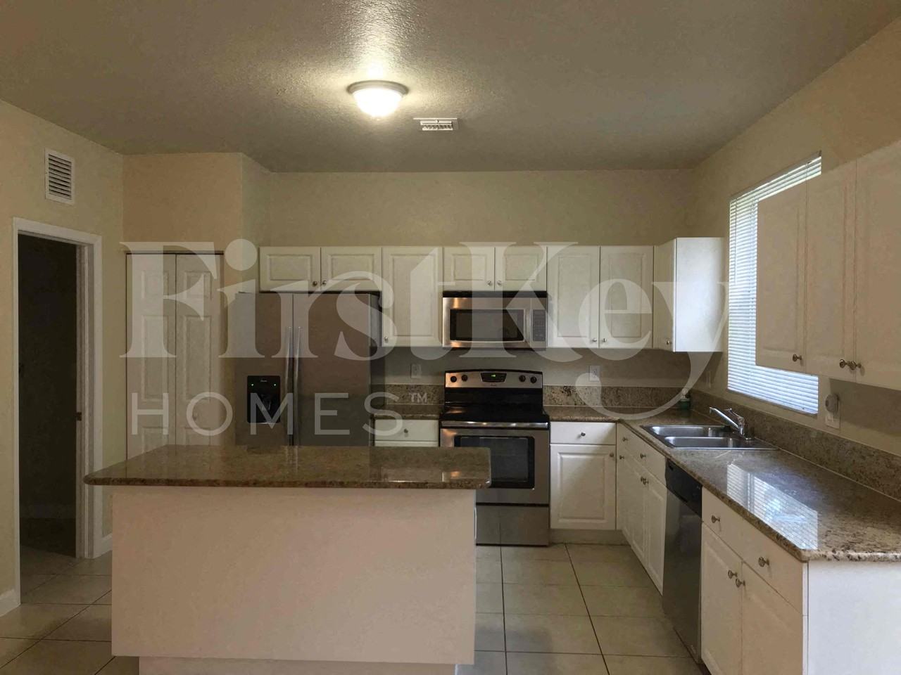 181 Neplace - Photo 6 of 17