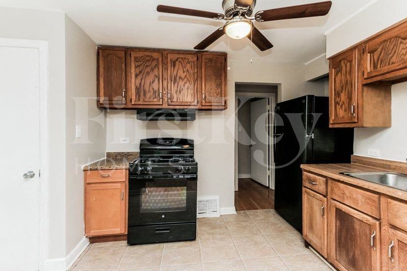 14840 Grant St - Photo 6 of 15