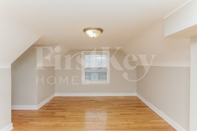 14840 Grant St - Photo 7 of 15