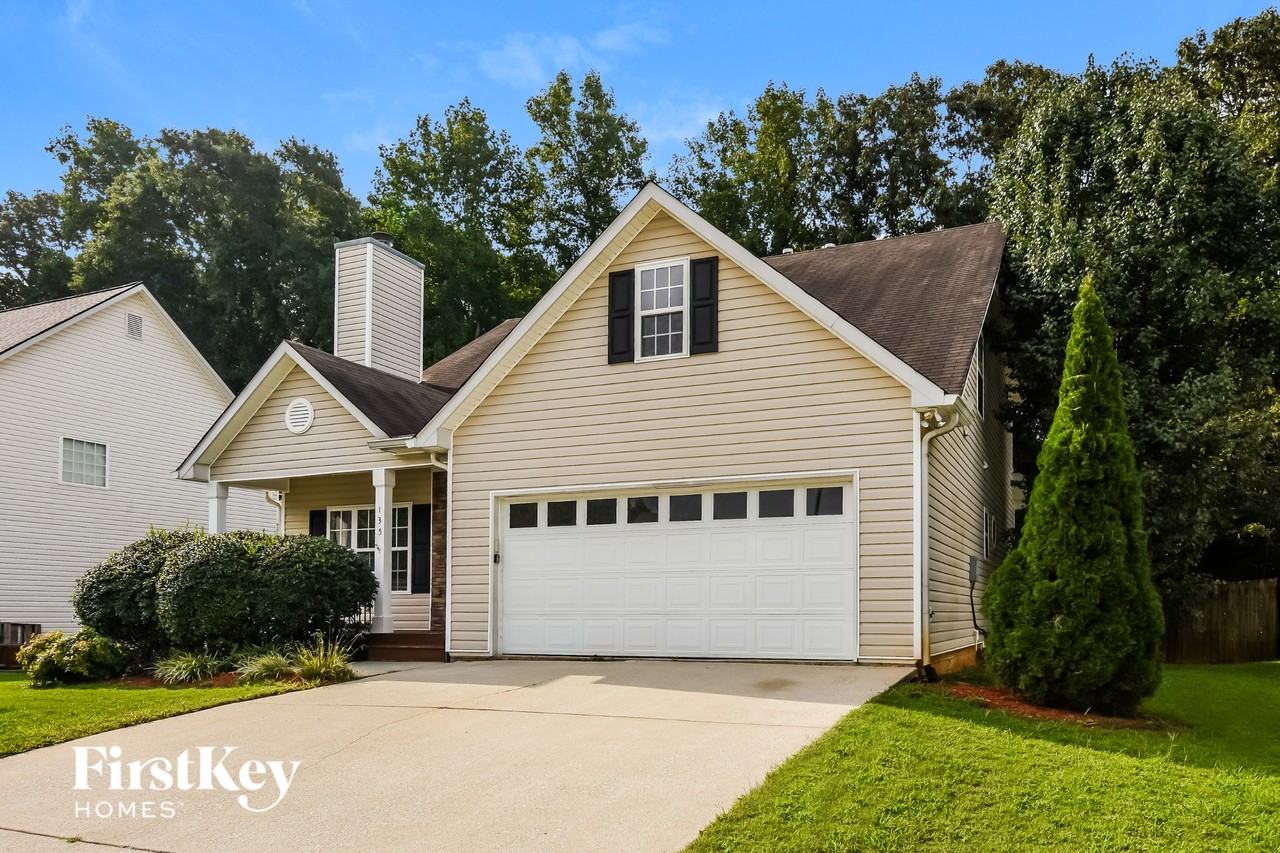 135 Lexington Parke Dr - Photo 2 of 15