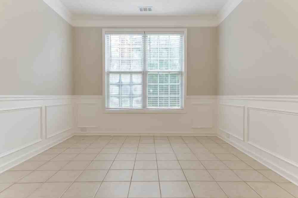 416 Heathcliff Ct - Photo 6 of 17