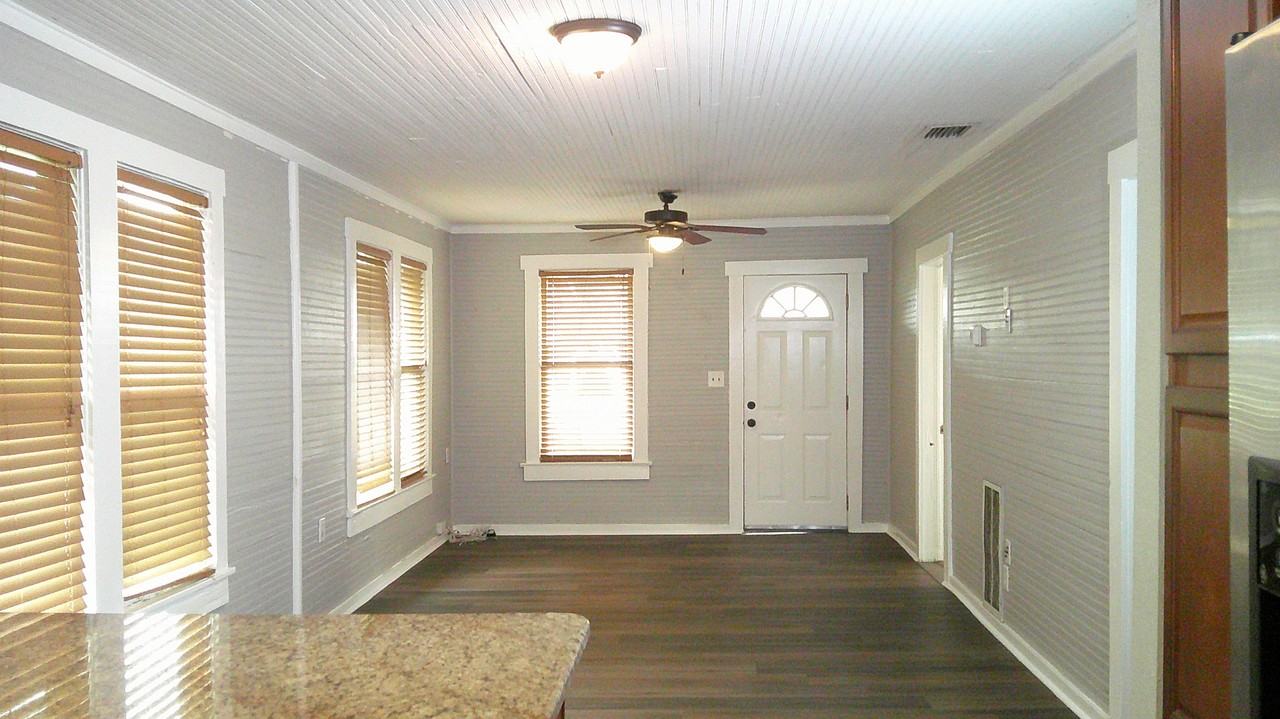 4609 Gallagher Rd - Photo 4 of 23