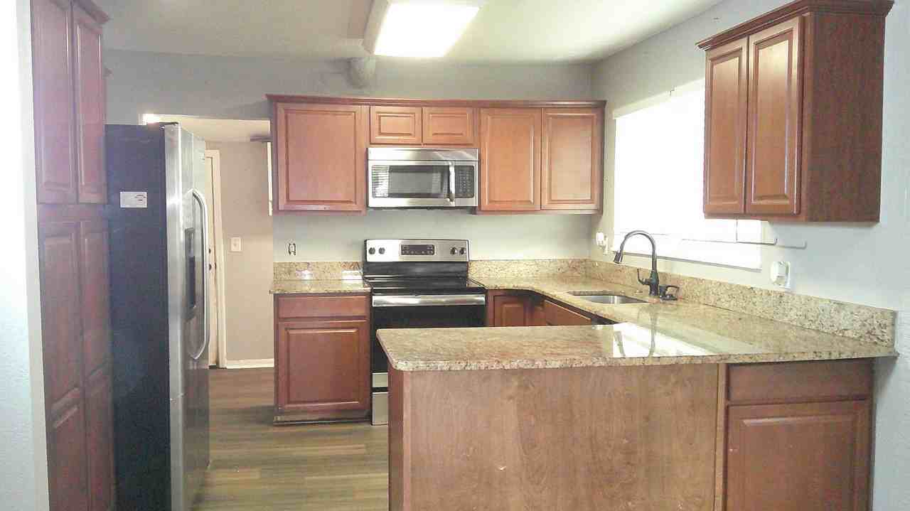 4609 Gallagher Rd - Photo 5 of 23