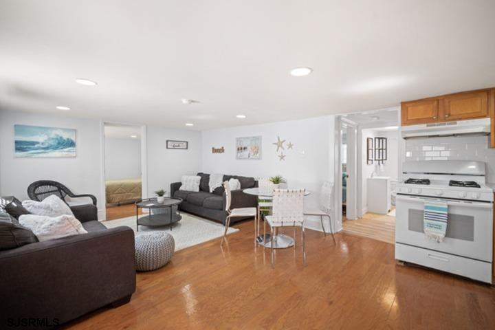 7 S Richards Ave - Photo 5 of 14