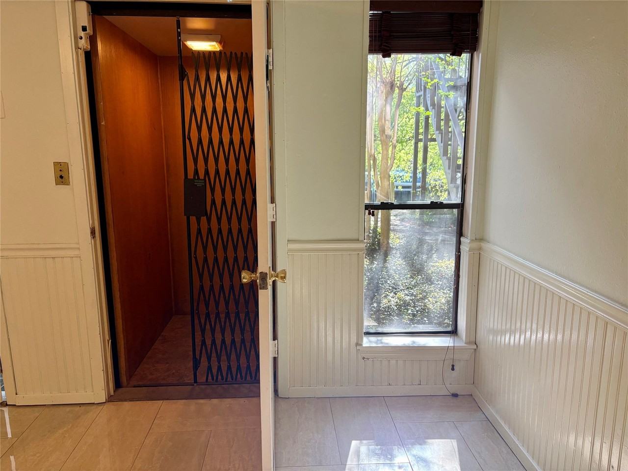 18210 Bal Harbour Dr - Photo 7 of 29