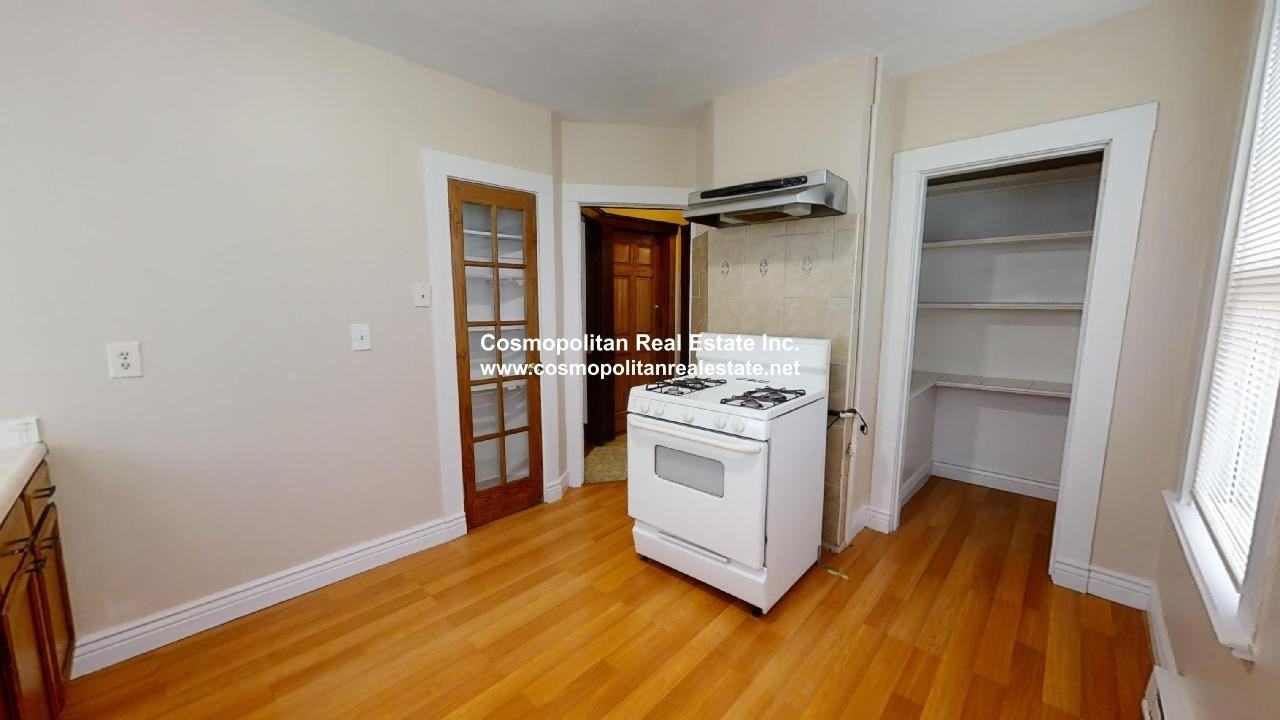 33 Bellingham St #2 - Photo 2 of 18