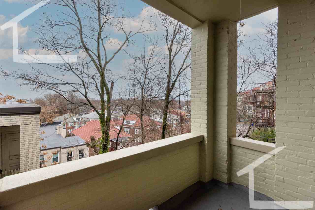 264 Kelton St #9 - Photo 3 of 13