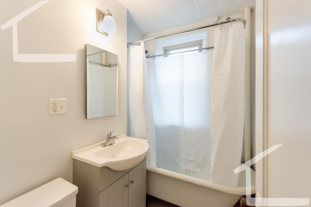 264 Kelton St #9 - Photo 6 of 13