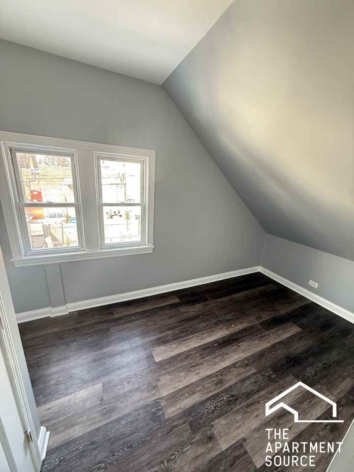 2014 W 22nd Pl #2 - Photo 4 of 11