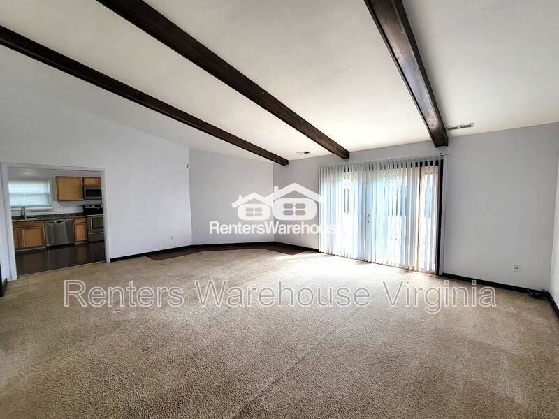 1412 Bayberry Ct S - Photo 6 of 23