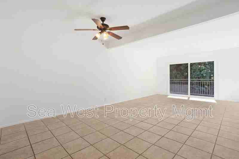 820 Encinitas Blvd #202 - Photo 5 of 36