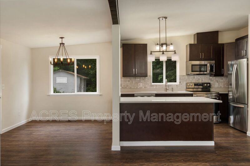 12126 Se 160th St - Photo 3 of 25