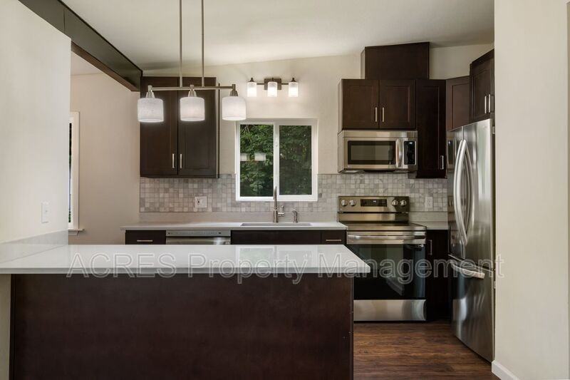 12126 Se 160th St - Photo 4 of 25