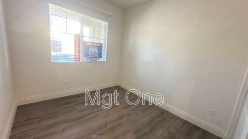 1784 Julie Dr - Photo 6 of 28