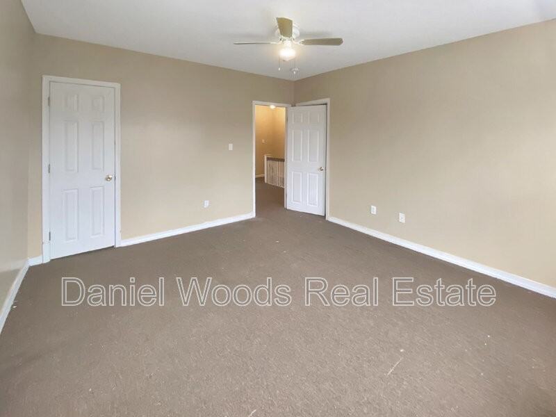 1614 68th Ave #2 - Photo 6 of 15