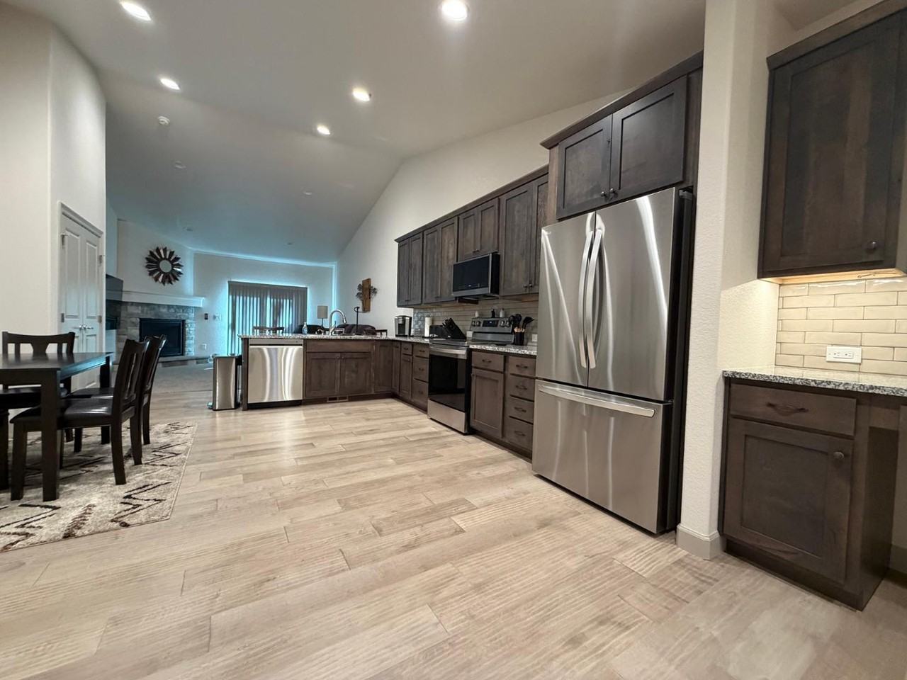 518 Brecken Ct - Photo 5 of 19