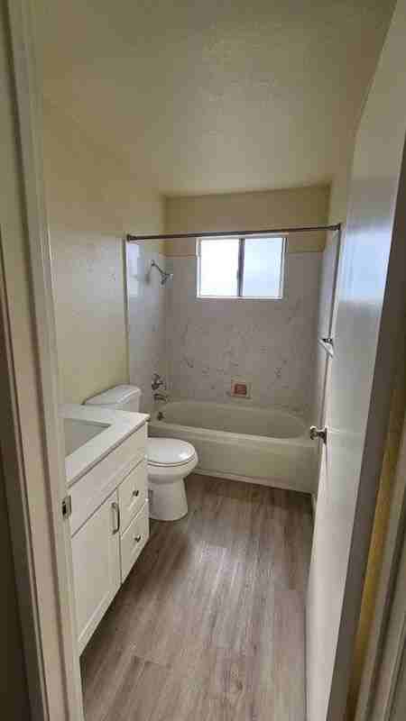 5276 Balhan Ct - Photo 5 of 10