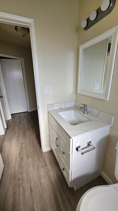 5276 Balhan Ct - Photo 6 of 10