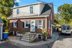 120B Little Pl - Photo 1 of 1