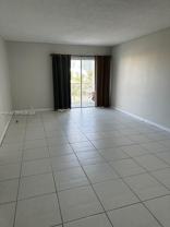 400 Kings Point Dr ##427 - Photo 1 of 1