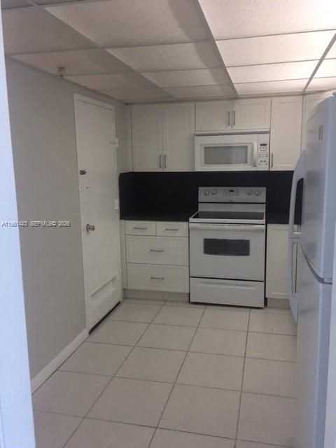 400 Kings Point Dr ##427 - Photo 3 of 3