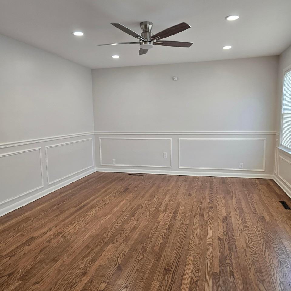 3138 Duluth St - Photo 5 of 10